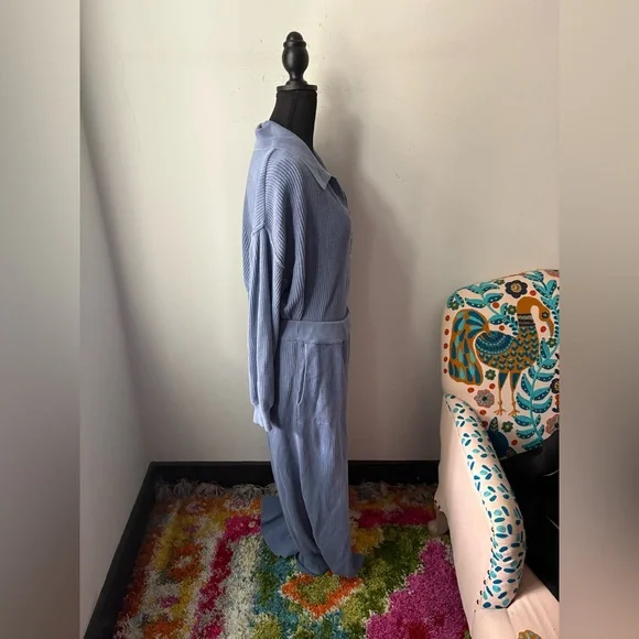 Free People Beach Women's Sweater Set - Picture 4 of 6